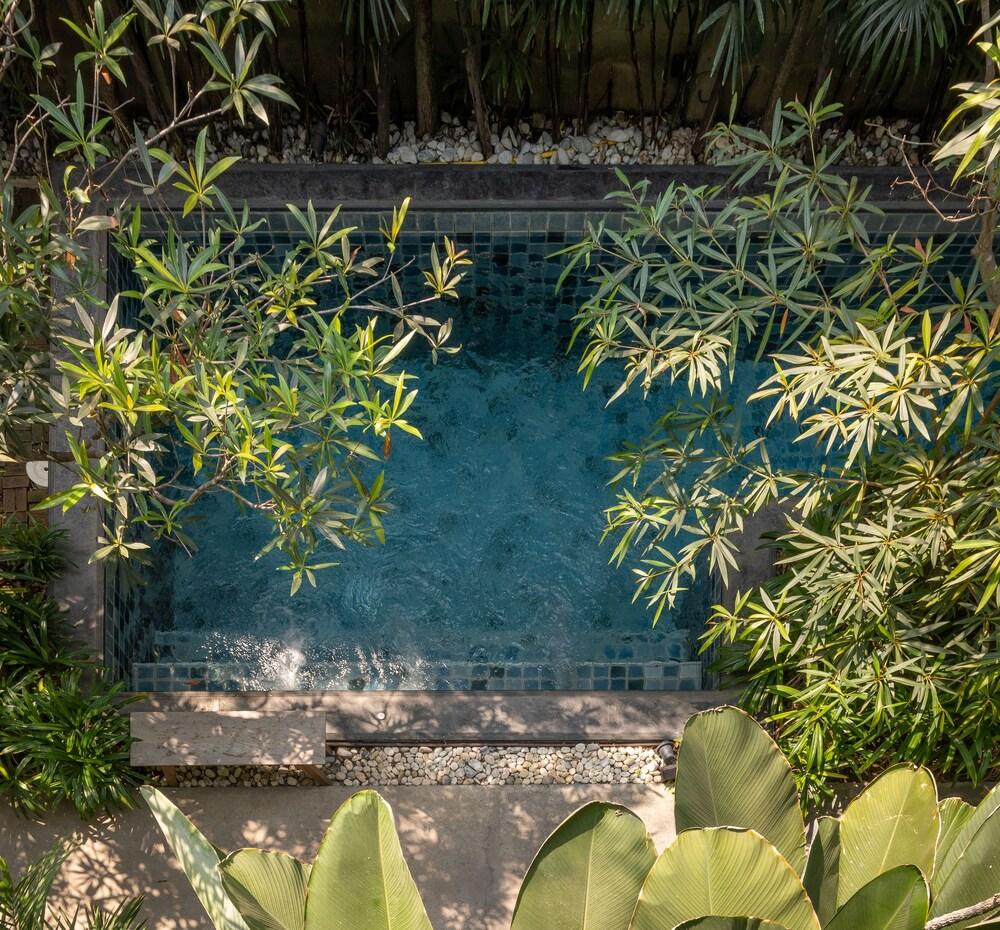 Cherlock Hotel Chiang Mai Exteriör bild